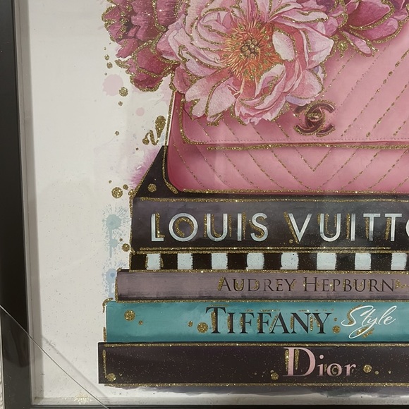 Designer inspired wall decor - with a beautiful center piece π - Picture 5 of 9